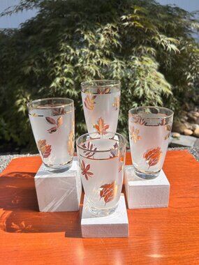 Vintage Libbey Gold Foliage Gold Leaf Frosted Glass Tumblers.